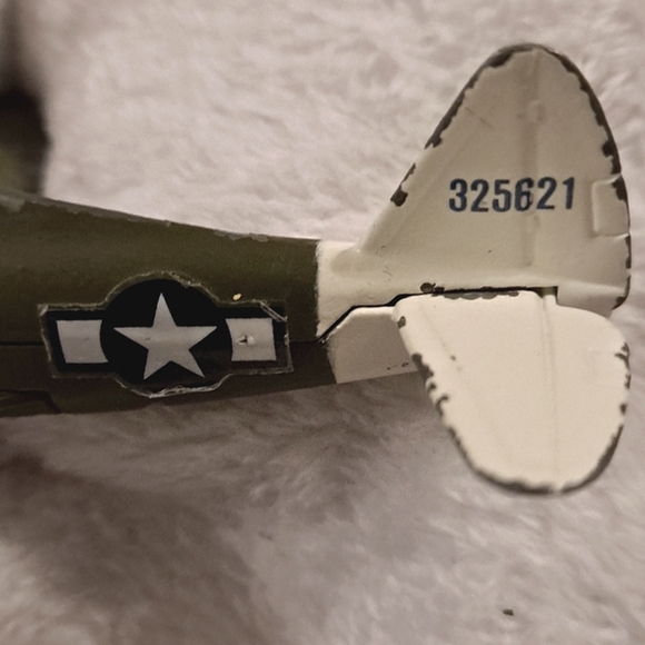 🪖 Vintage P-47D Diecast Road Champs Thunder Jug Metal Military Aircraft - Picture 10 of 11